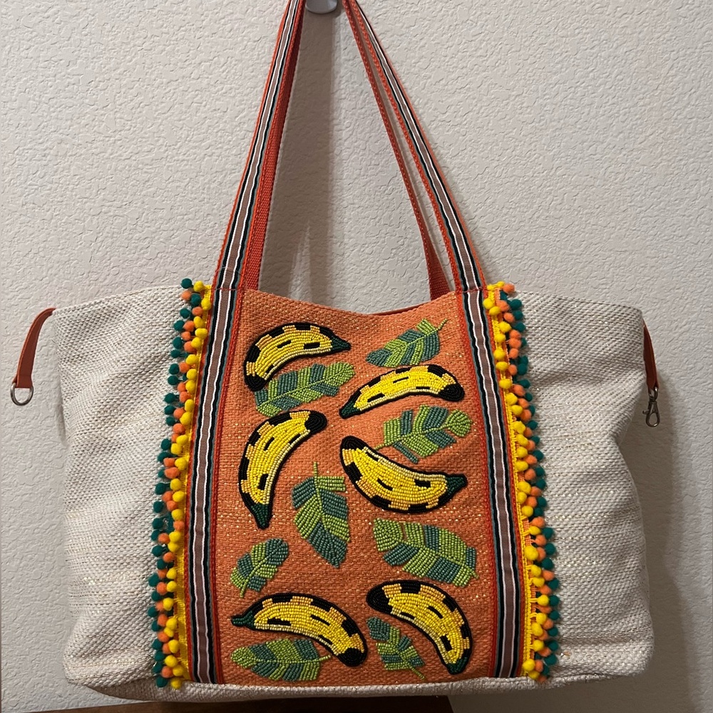 Special Edition A&B Banana Tote Bag - Picture 4 of 13